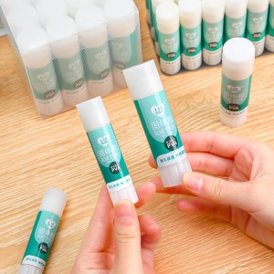 Glue sticks