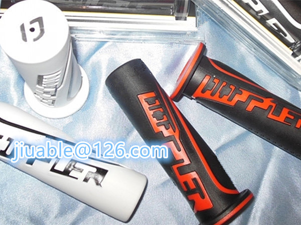 bi color handlebar grips mold