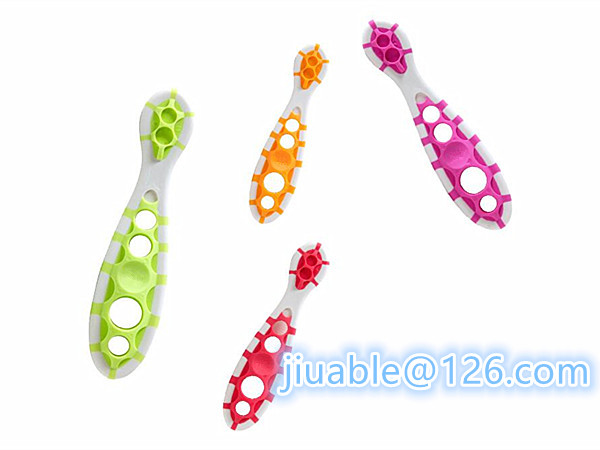 bi color pre-spoon mold